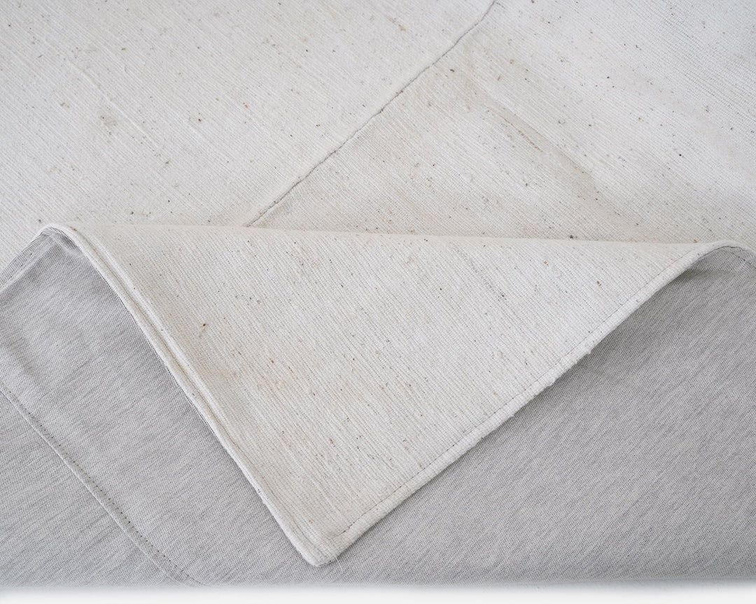White Kilim Rug 5' 10" x 8' 8" | No. VR39002