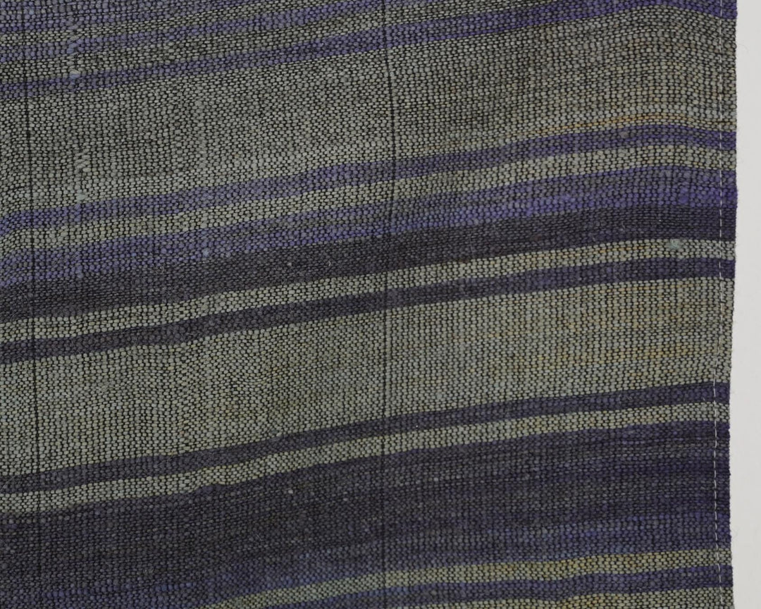 Kilim Rug 6' 2" x 10' 1" | No. VR50654