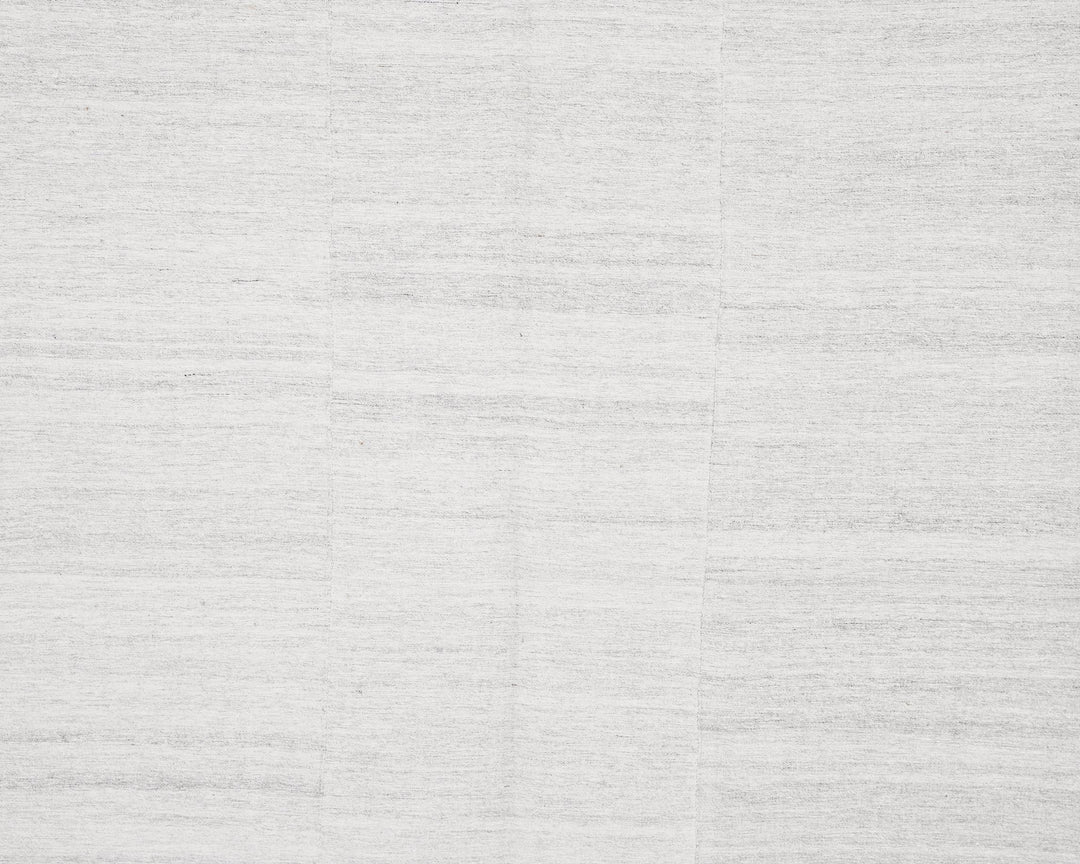 White Kilim Rug 6' 1" x 8' 5" | No. VR72803