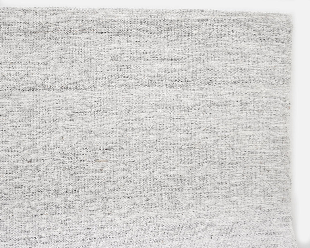 White Kilim Rug 6' 5" x 7' 10" | No. VR88334