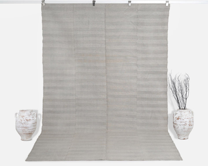 Gray Kilim Rug 6' 1" x 9' 6" | No. VR54036