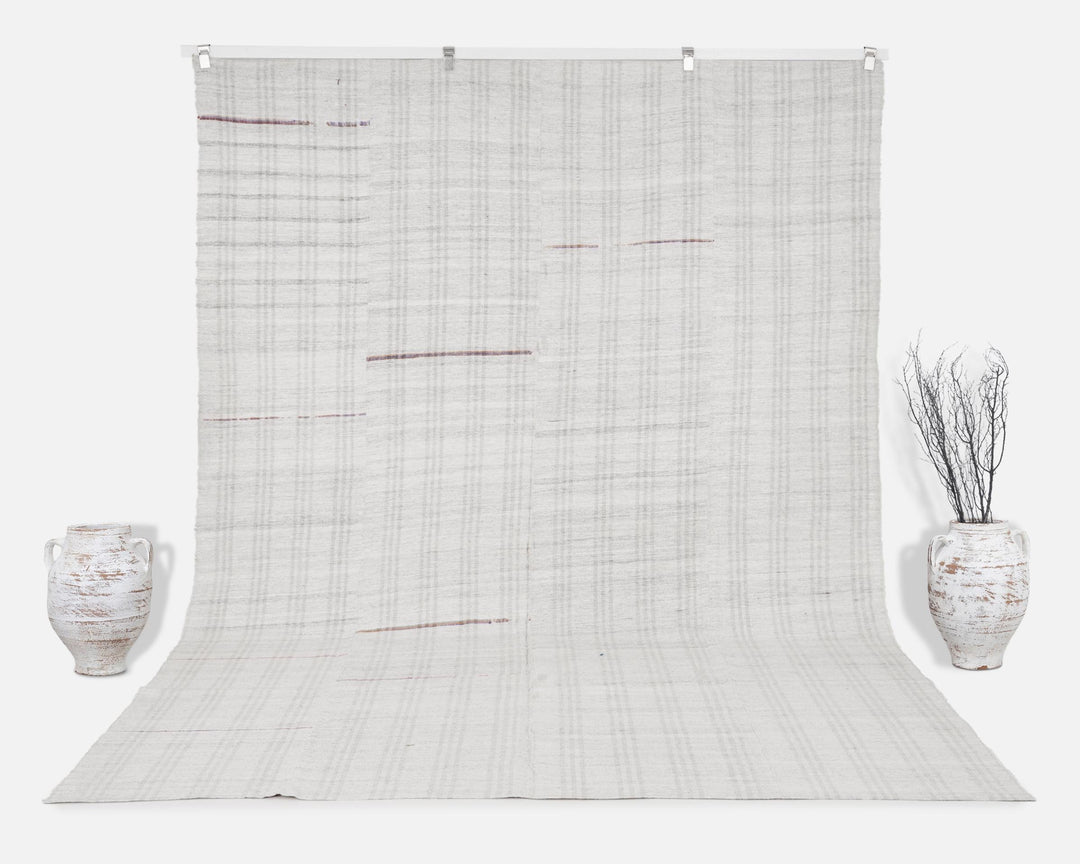 Gray Kilim Rug 7' 9" x 11' 3" | No. VR19473