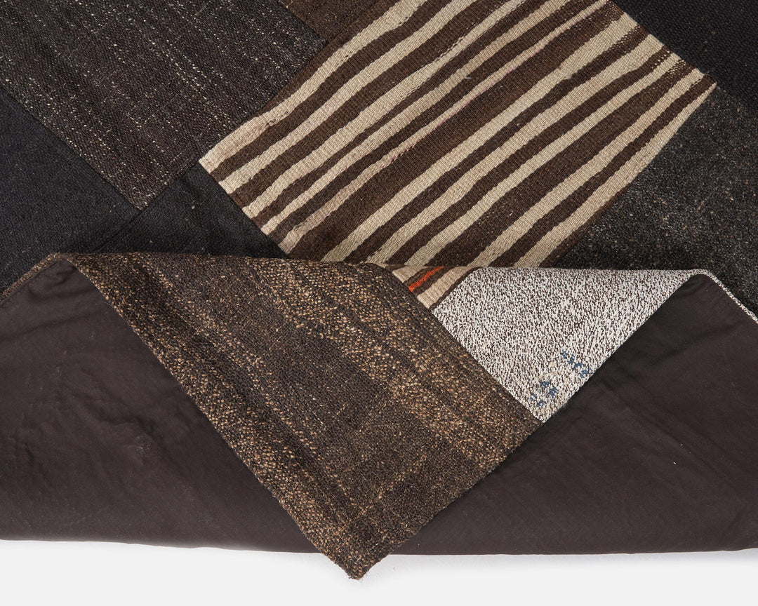 Brown Kilim Rug 9' 6" x 13' 1" | No. VR32311