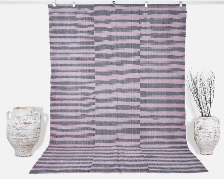 Kilim Rug 6' 4" x 8' 11" | No. VR88373