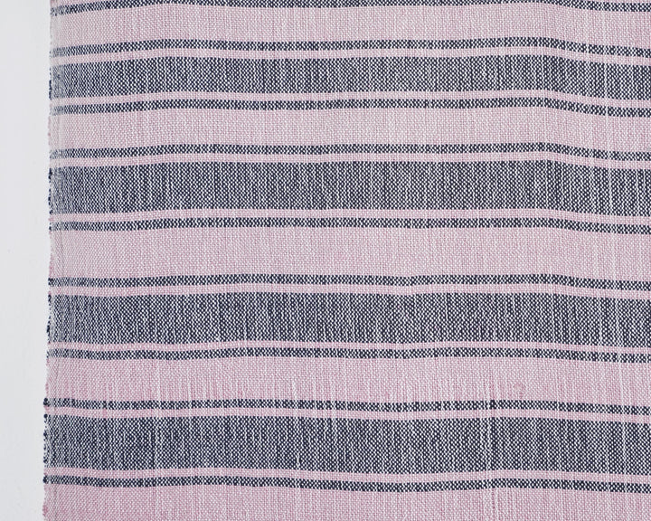 Kilim Rug 6' 4" x 8' 11" | No. VR88373