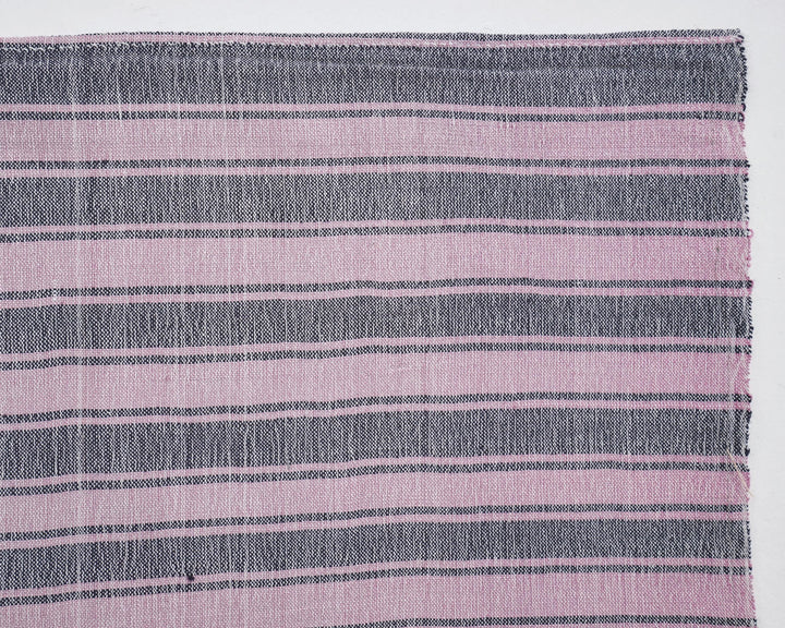 Kilim Rug 6' 4" x 8' 11" | No. VR88373