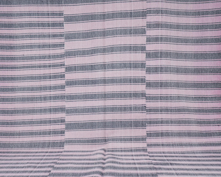 Kilim Rug 6' 4" x 8' 11" | No. VR88373