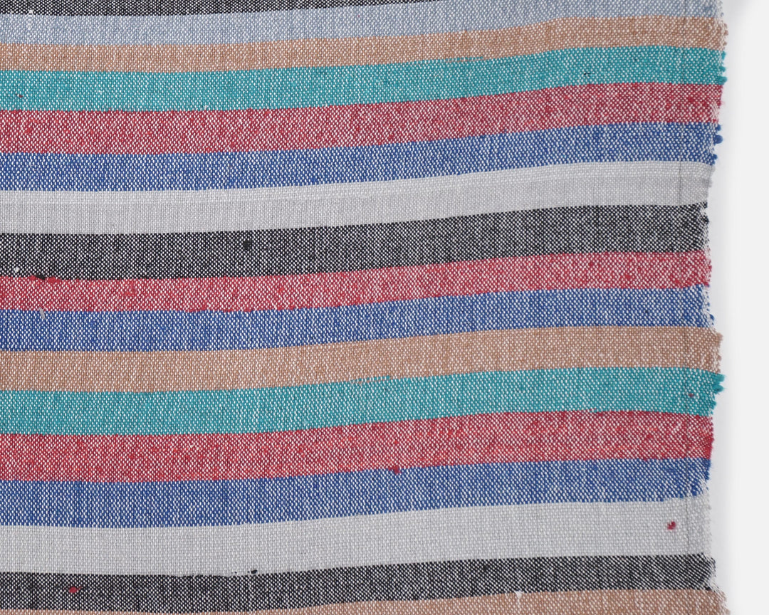 Kilim Rug 6' 7" x 8' 2" | No. VR72440