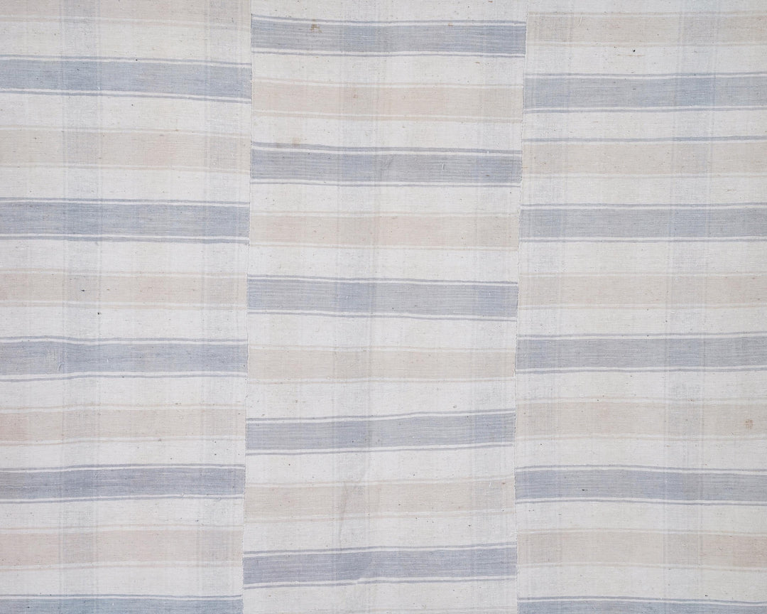 Faded Kilim Rug 5' 6" x 8' | No. VR55372
