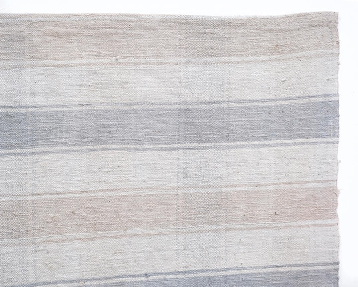 Faded Kilim Rug 5' 6" x 8' | No. VR55372