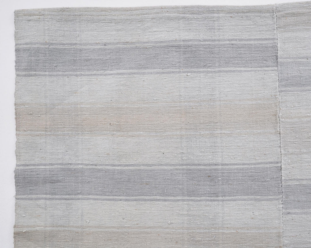 Neutral Kilim Rug 6' 1" x 9' 7" | No. VR50014