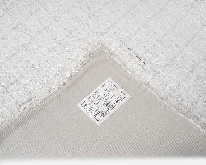 White Kilim Rug 6' 2" x 8' 6" | No. VR46393