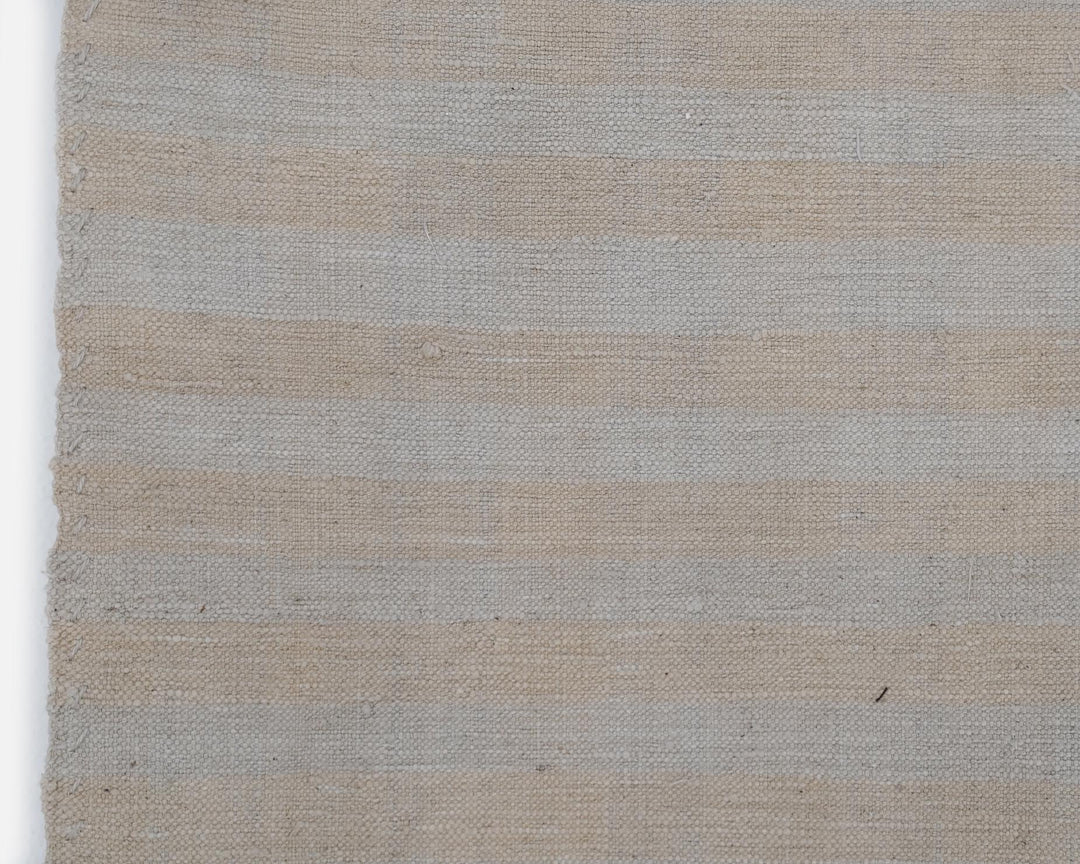 Beige Kilim Rug 5' 7" x 8' 11" | No. VR74962