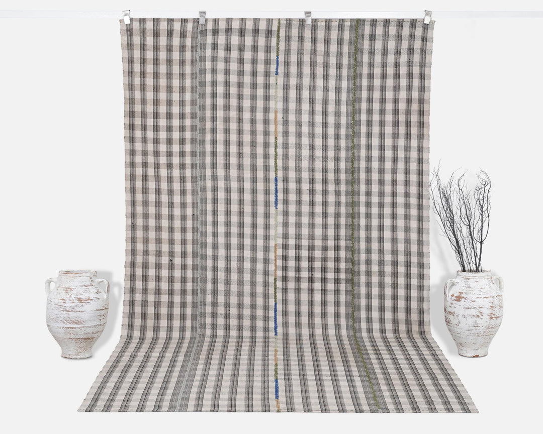 Kilim Rug 6' 1" x 9' 6" | No. VR77724
