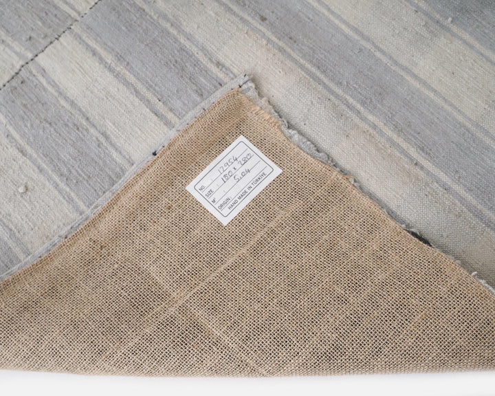 Faded Kilim Rug 5' 11" x 9' 2" | No. VR81223