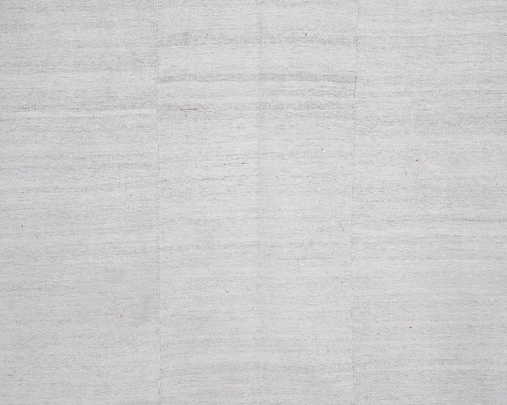 White Kilim Rug 6' 4" x 8' 11" | No. VR60523