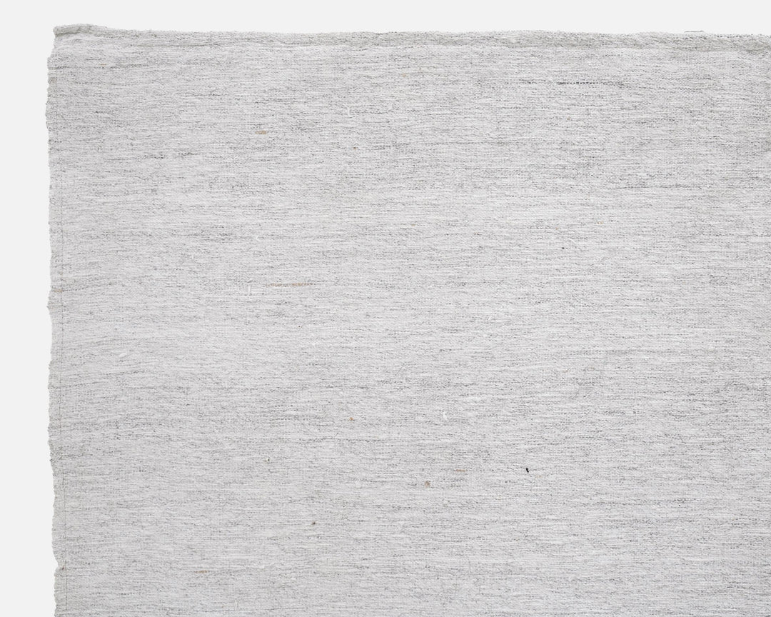 White Kilim Rug 6' 4" x 8' 11" | No. VR60523