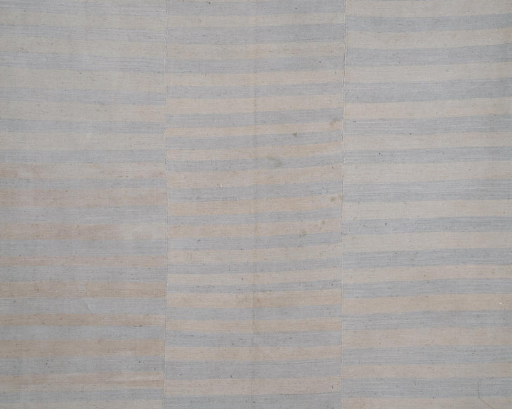 Faded Kilim Rug 5' 10" x 9' 2" | No. VR27955