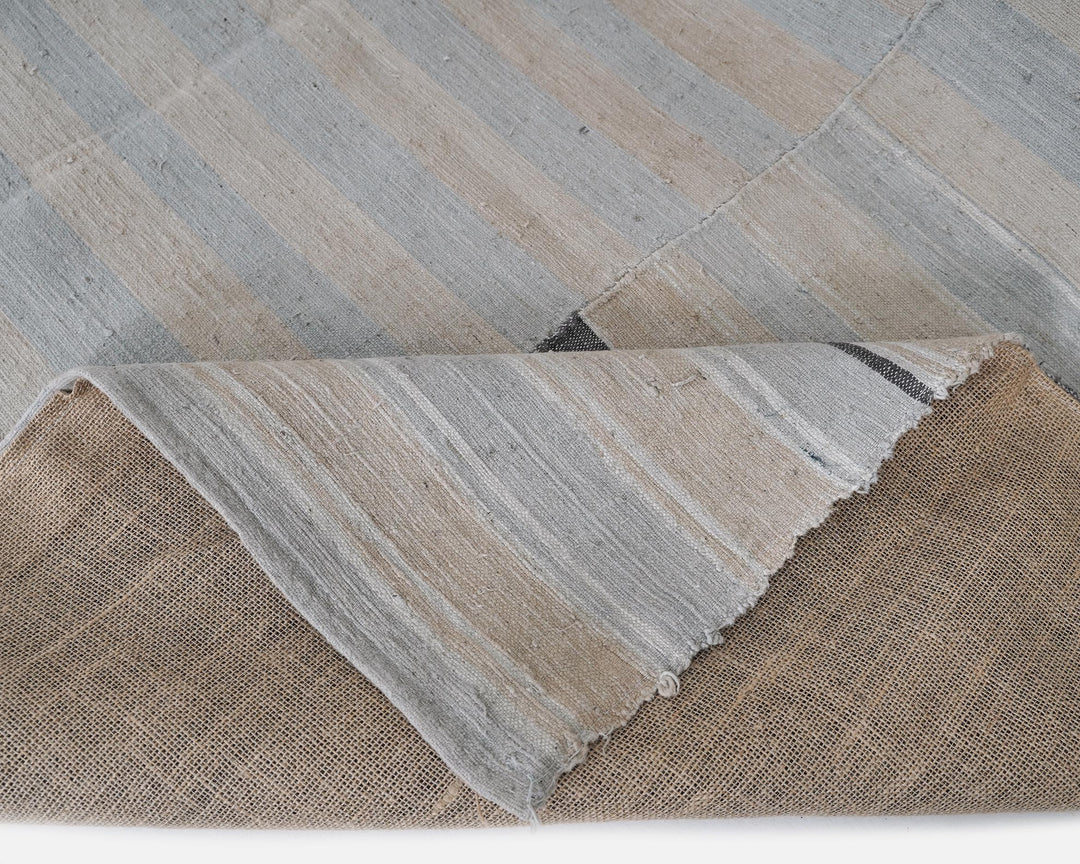 Faded Kilim Rug 5' 10" x 9' 2" | No. VR27955