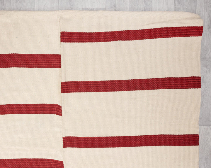 Red Kilim Rug 10' 1" x 13' 2" | No. VR54607