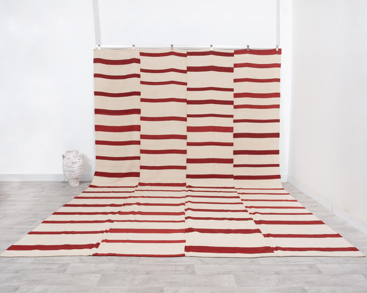 Red Kilim Rug 10' 4" x 13' 1" | No. VR50704