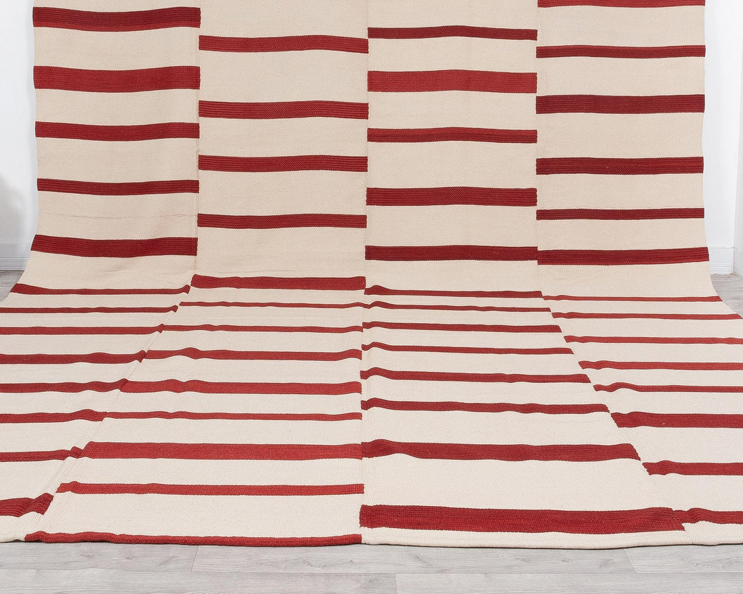 Red Kilim Rug 10' 4" x 13' 1" | No. VR50704