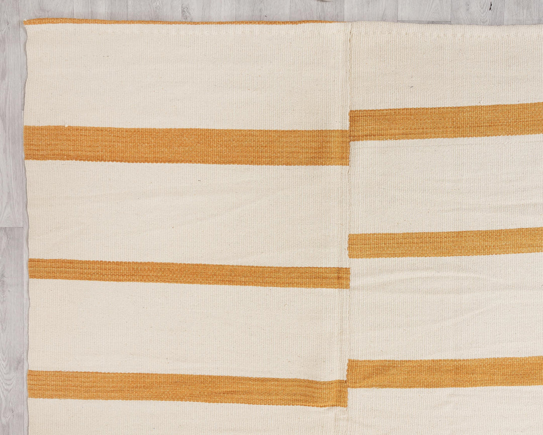 Kilim Rug 9' 10" x 13' | No. VR65885