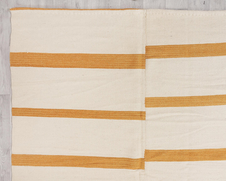 Kilim Rug 9' 10" x 13' | No. VR65885