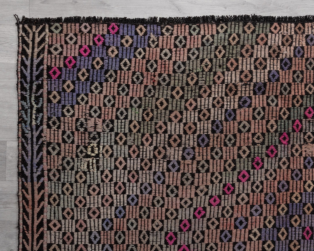 Kilim Rug 11' 7" x 13' 1" | No. VR65042