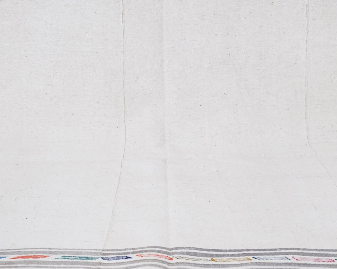 White Kilim Rug 4' 8" x 9' 8" | No. VR37041
