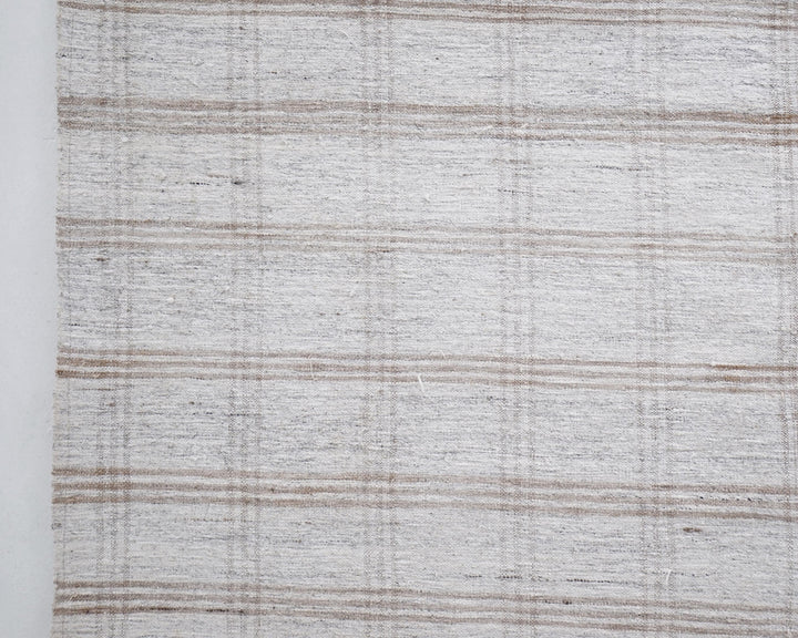 White Kilim Rug 6' x 9' | No. VR82679