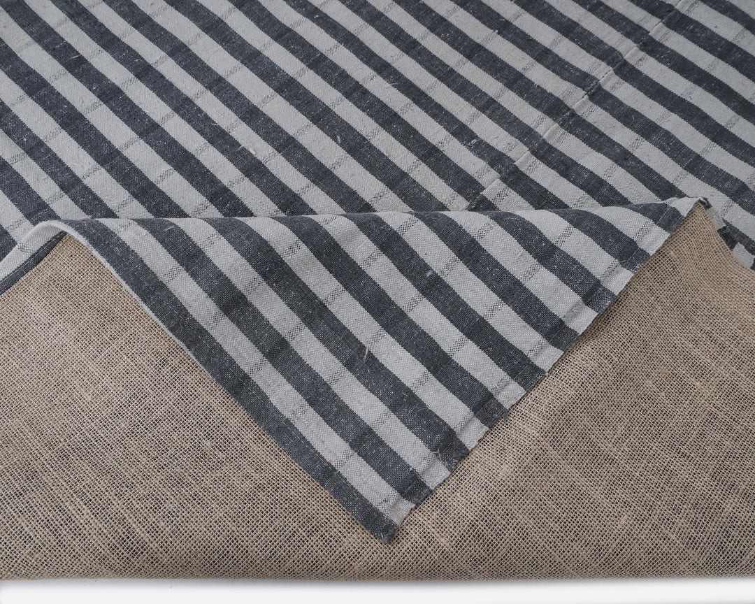 Neutral Kilim Rug 7' 7" x 11' 9" | No. VR67593