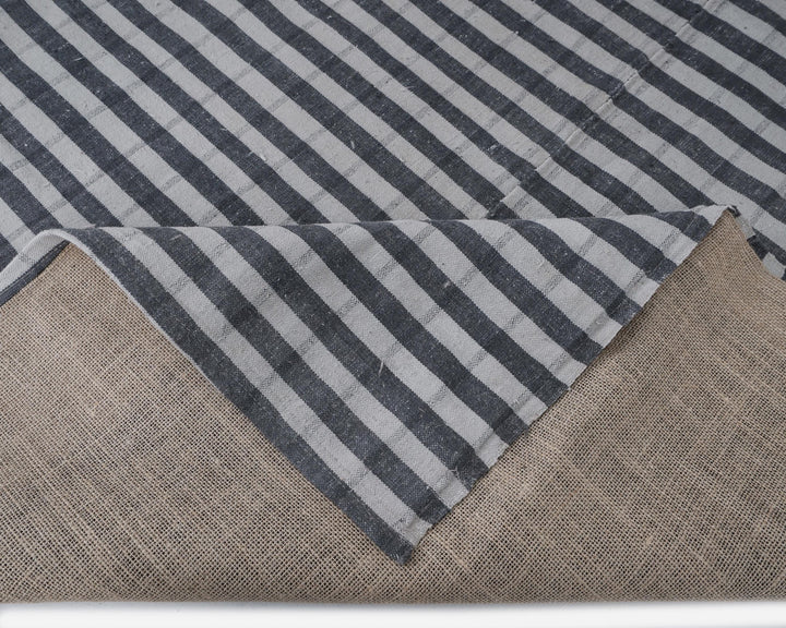 Neutral Kilim Rug 7' 7" x 11' 9" | No. VR67593