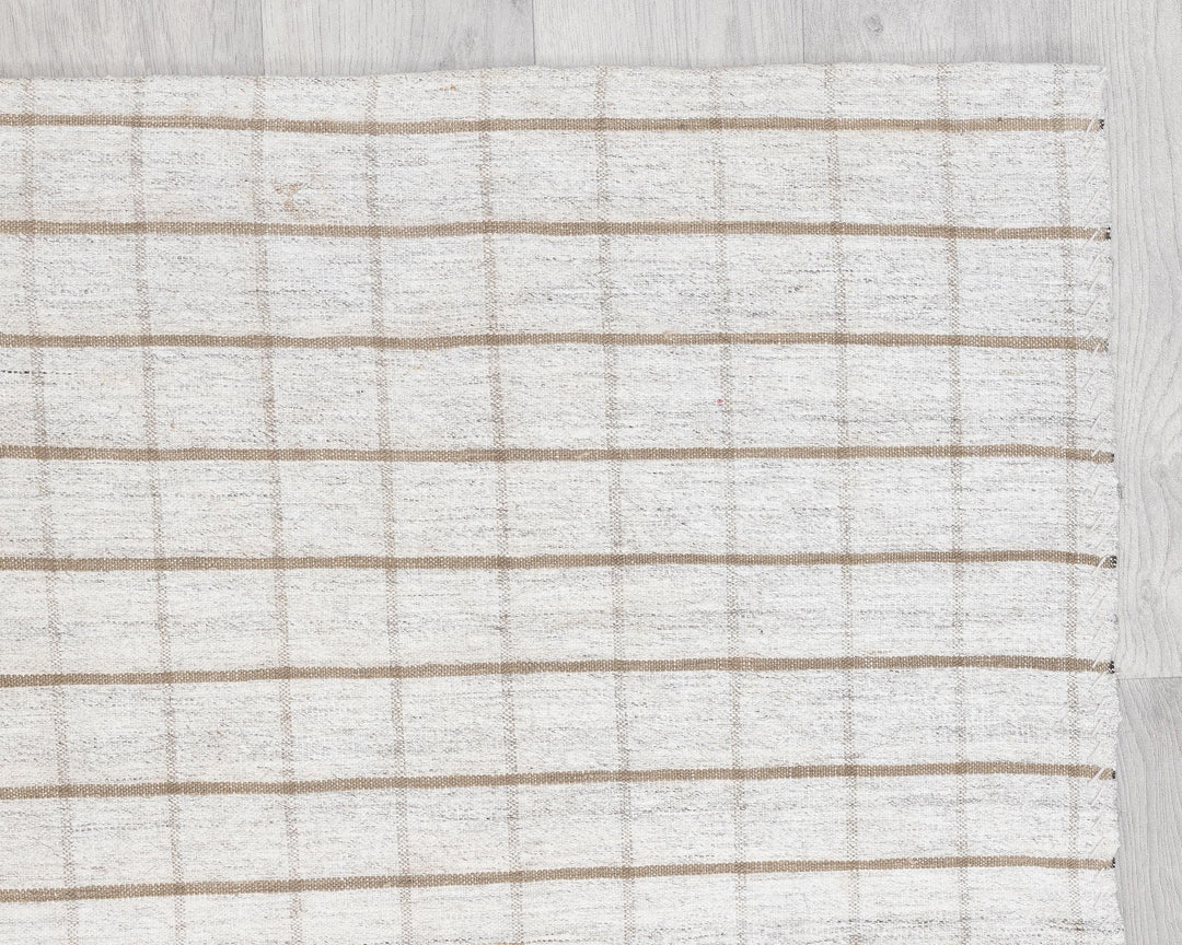 White Runner Rug 2' x 11' 2" | No. VR64357