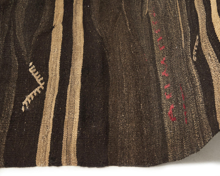 Brown Kilim Rug 9' 2" x 5' 5" | No. VR99259