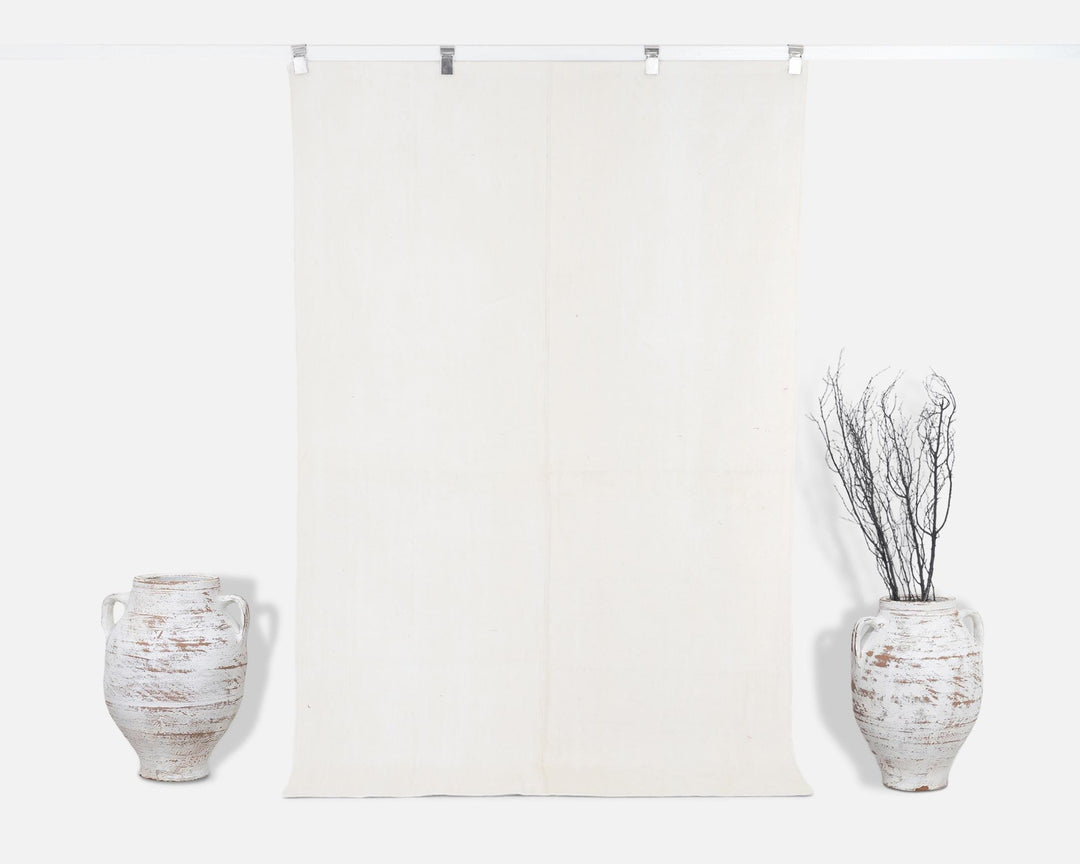 White Kilim Rug 4' 7" x 7' 4" | No. VR65481