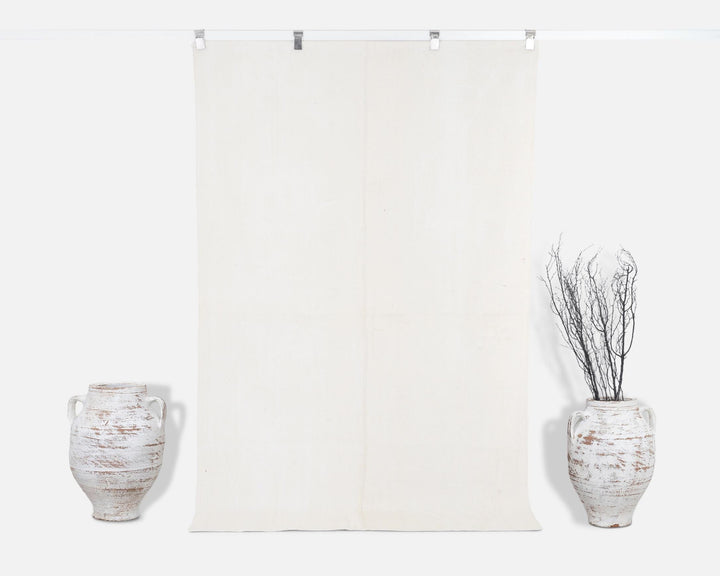 White Kilim Rug 4' 7" x 7' 4" | No. VR65481