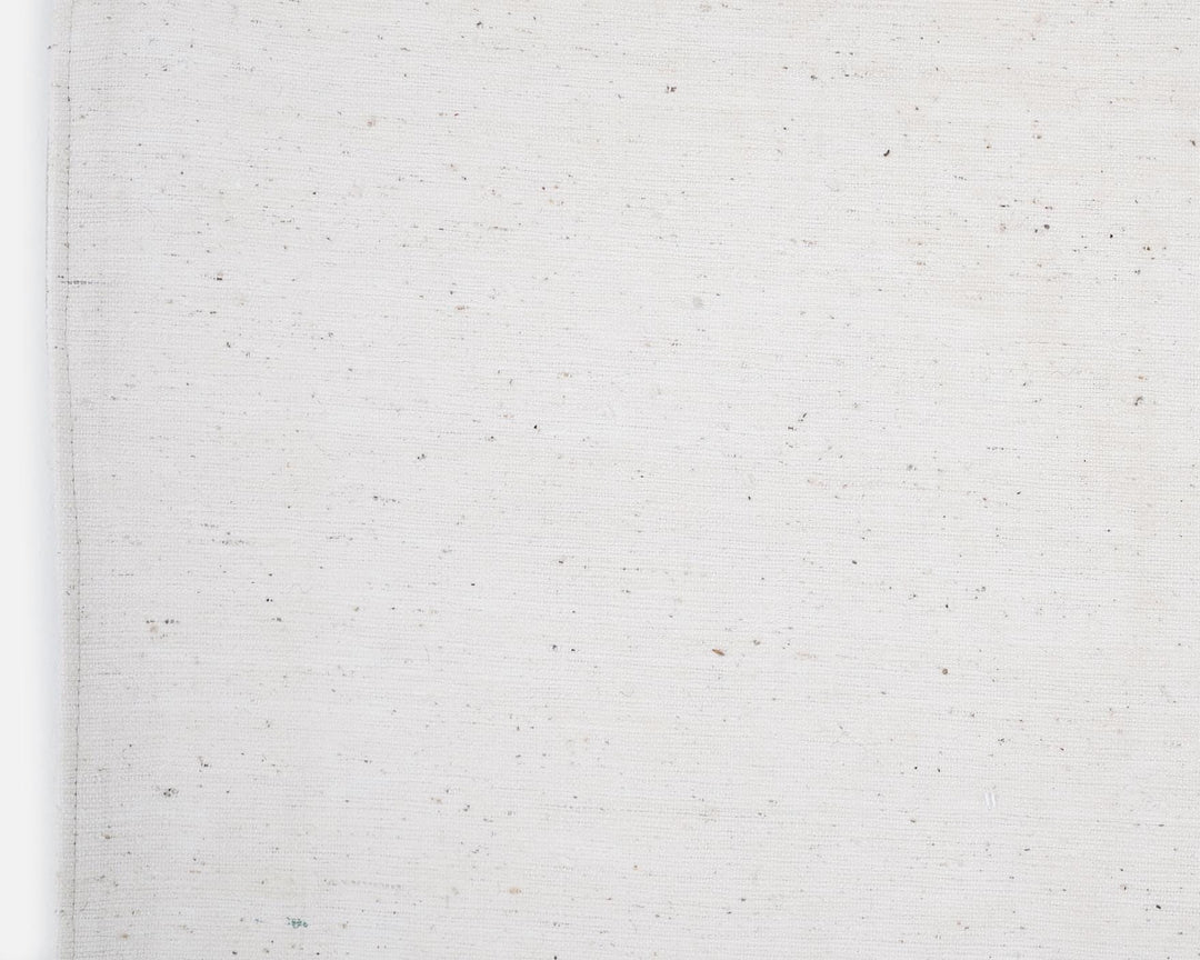 White Kilim Rug 5' 10" x 8' 8" | No. VR39002