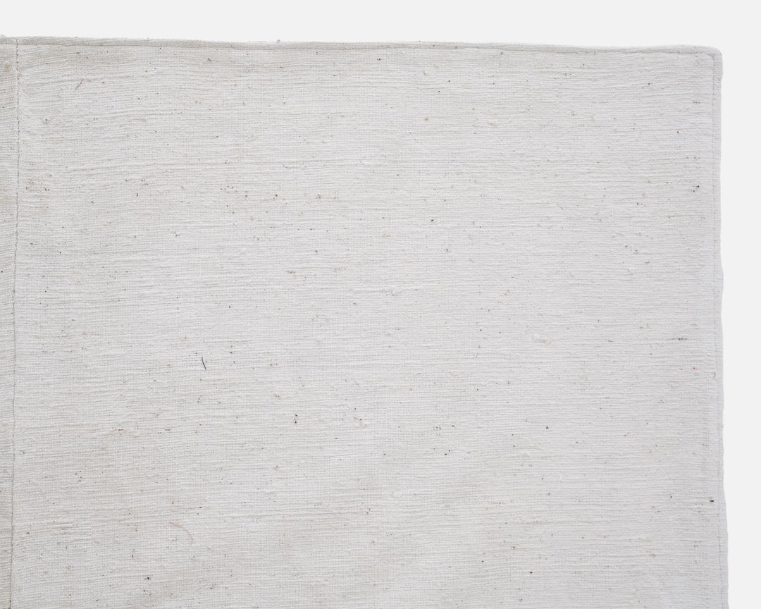 White Kilim Rug 5' 10" x 8' 8" | No. VR39002