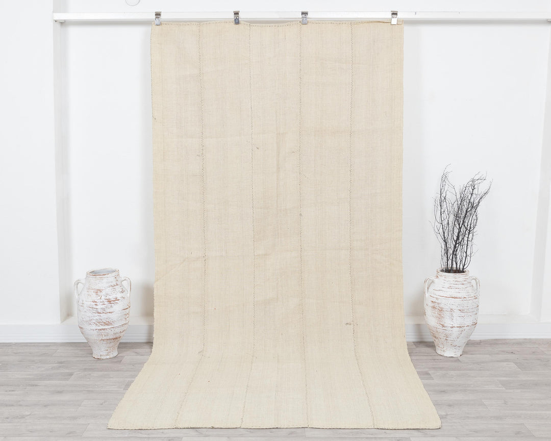 Beige Kilim Rug 5' 1" x 9' 10" | No. VR79334
