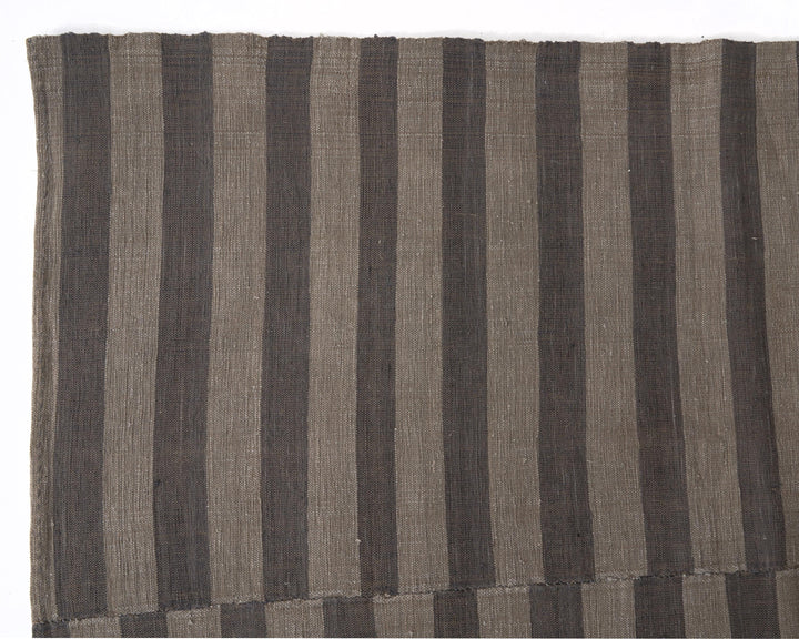 Kilim Rug 6' 1" x 9' 5" | No. VR54080