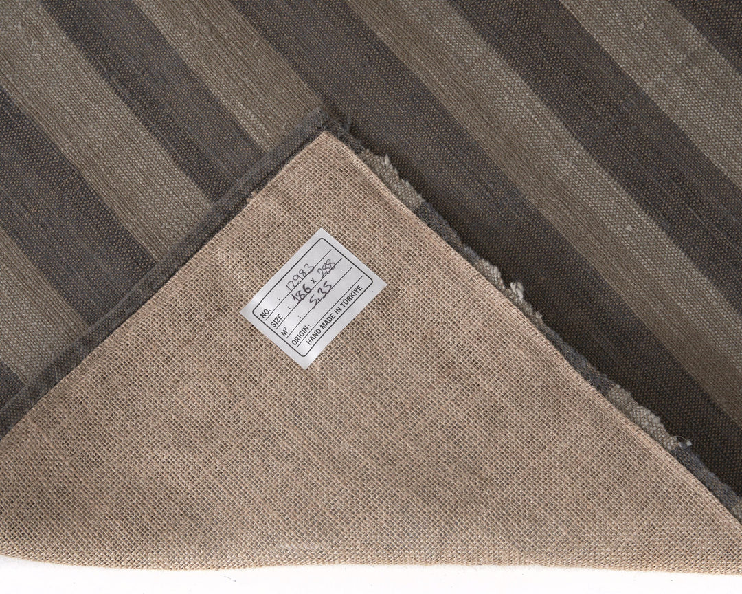 Kilim Rug 6' 1" x 9' 5" | No. VR54080