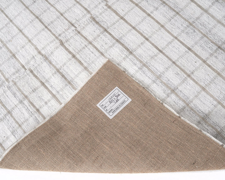 Gray Kilim Rug 6' 1" x 10' | No. VR17092