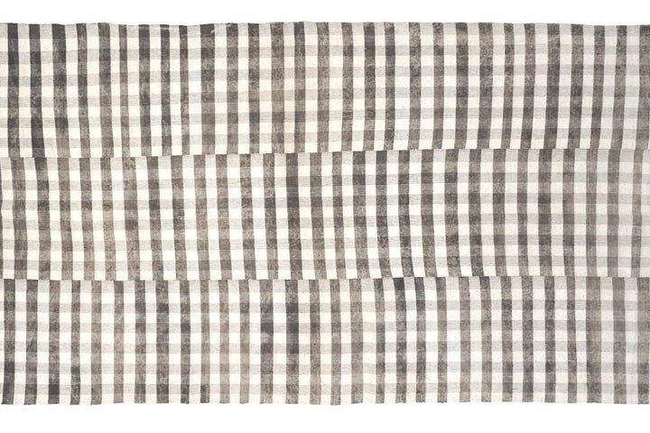 Kilim Rug 5' 6" x 9' 7" | No. VR92255