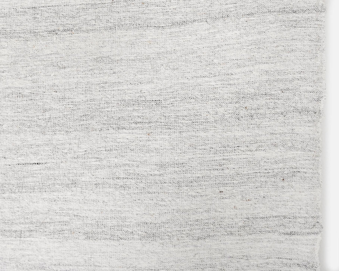 White Kilim Rug 6' 5" x 7' 10" | No. VR88334
