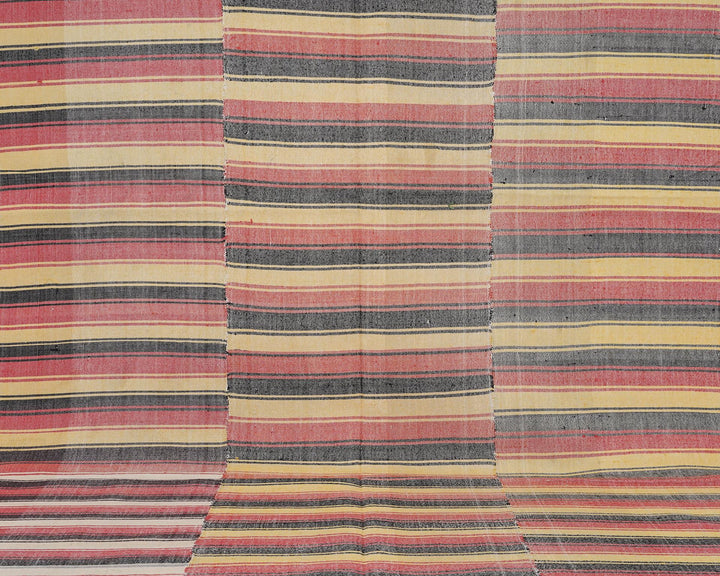 Kilim Rug 6' x 8' 11" | No. VR77242