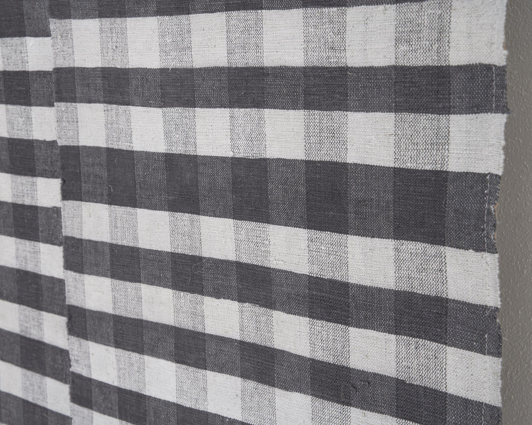 Kilim Rug 5' 2" x 7' 8" | No. VR20071
