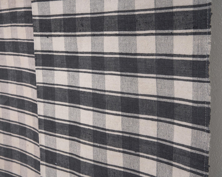 Kilim Rug 5' 8" x 9' 8" | No. VR12307