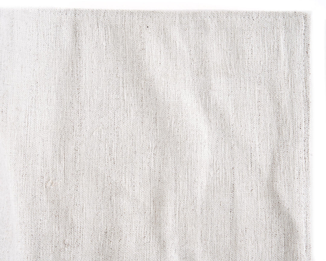White Kilim Rug 5' 1" x 7' 6" | No. VR36133