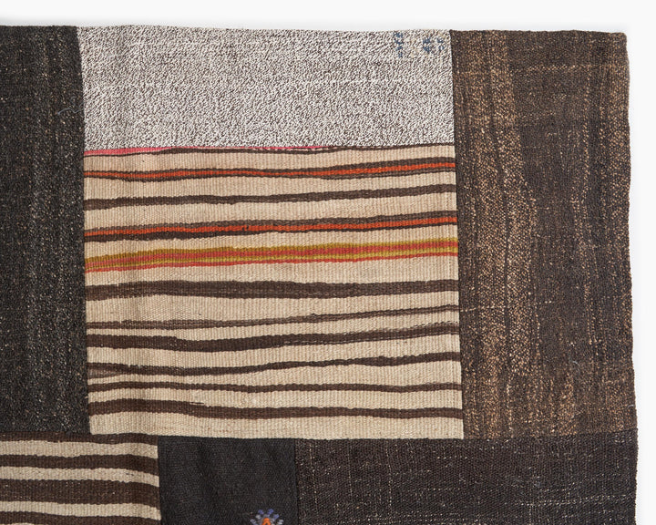 Brown Kilim Rug 9' 6" x 13' 1" | No. VR32311
